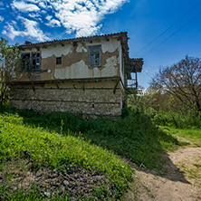 Село Златолист, Стара Къща, Област Благоевград - Снимки от България, Курорти, Туристически Дестинации