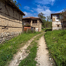 Село Златолист, Стара Къща, Област Благоевград