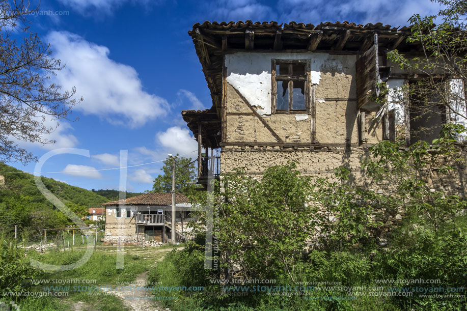 Село Златолист, Стара Къща, Област Благоевград