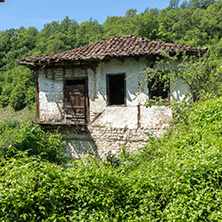 Село Златолист, Стара Къща, Област Благоевград