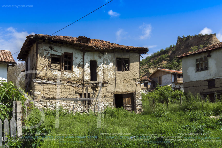 Село Златолист, Стара Къща, Област Благоевград