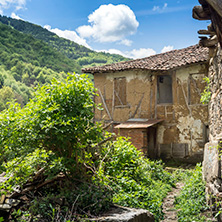 Село Пирин, Стари Къщи, Област Благоевград - Снимки от България, Курорти, Туристически Дестинации