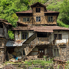 Село Пирин, Къщата на Пиринския Змей, Област Благоевград