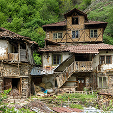 Село Пирин, Къщата на Пиринския Змей, Област Благоевград