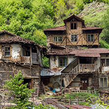 Село Пирин, Къщата на Пиринския Змей, Област Благоевград