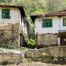 Село Пирин, Стари Къщи, Област Благоевград