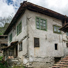 Село Пирин, Стари Къщи, Област Благоевград