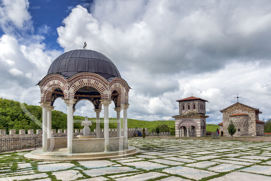 Църногорският манастир, (Гигински манастир), (Черногорски манастир)  Свети Безсребреници Козма и Дамян, Област Перник