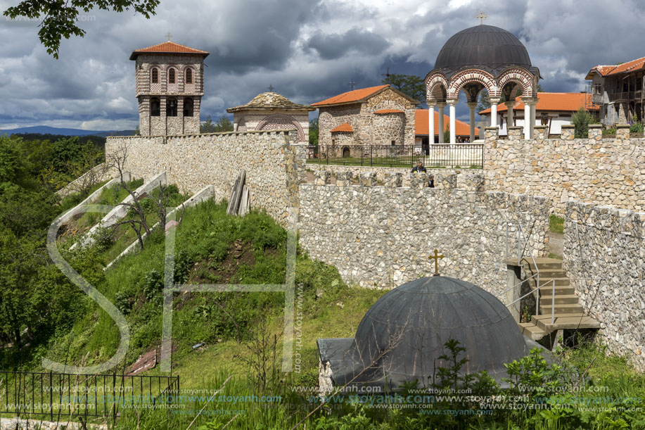 Църногорският манастир, (Гигински манастир), (Черногорски манастир)  Свети Безсребреници Козма и Дамян, Област Перник