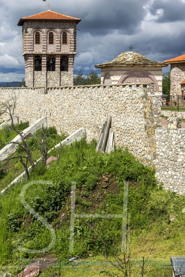 Църногорският манастир, (Гигински манастир), (Черногорски манастир)  Свети Безсребреници Козма и Дамян, Област Перник