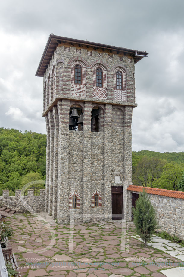 Църногорският манастир, (Гигински манастир), (Черногорски манастир)  Свети Безсребреници Козма и Дамян, Област Перник