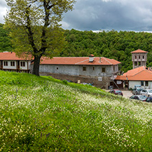 Църногорският манастир, (Гигински манастир), (Черногорски манастир)  Свети Безсребреници Козма и Дамян, Област Перник - Снимки от България, Курорти, Туристически Дестинации