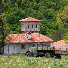 Църногорският манастир, (Гигински манастир), (Черногорски манастир)  Свети Безсребреници Козма и Дамян, Област Перник - Снимки от България, Курорти, Туристически Дестинации