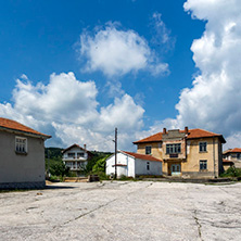 Село Добростан, Област Пловдив - Снимки от България, Курорти, Туристически Дестинации