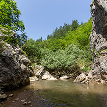 Ждрело на река Ерма, Област Перник - Снимки от България, Курорти, Туристически Дестинации