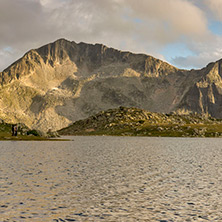 Връх Каменица и Тевно Езеро преди Залез, Пирин - Снимки от България, Курорти, Туристически Дестинации