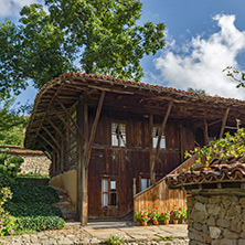 Стара къща в Жеравна, Област Сливен - Снимки от България, Курорти, Туристически Дестинации