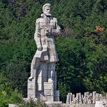Калофер, Паметник На Христо Ботев, Област Пловдив