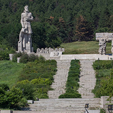 Калофер, Паметник На Христо Ботев, Област Пловдив