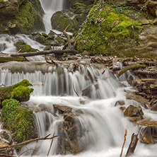 Лешнишки водопад, Планина Беласица